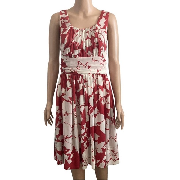 Talbots Swing Dress Womens Size 6 petite Red and White Floral Chiffon - Picture 2 of 13